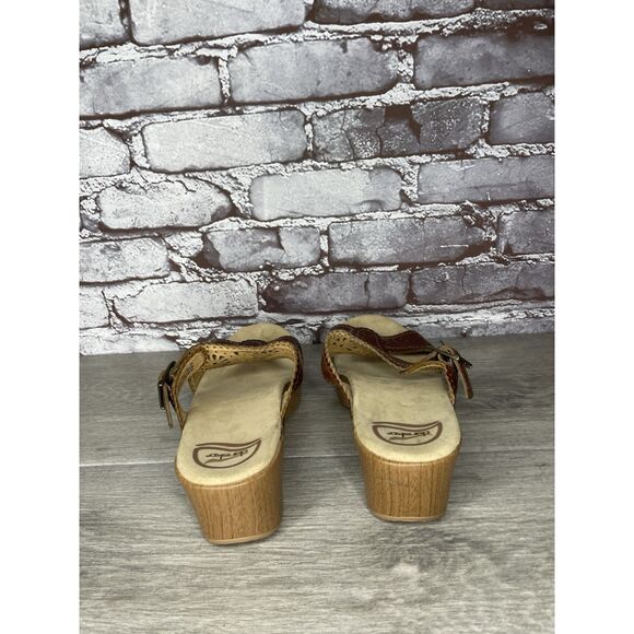 Dansko Sapphire Brown Leather Lacy Cutout Slides Sandals Women’s Sz 39EU/8.5M US - Picture 4 of 16
